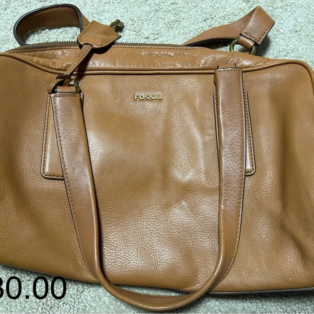 Purses - Picture 14 of 14